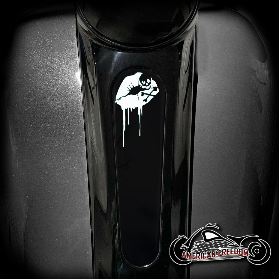 Harley 8 Inch Dash Insert - Skull Lips White